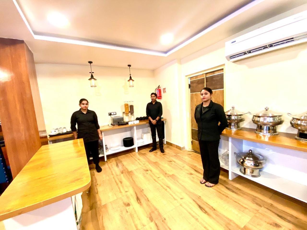 Hotel Sky International- Airport Zone Hyderabad Shamshabad Eksteriør bilde