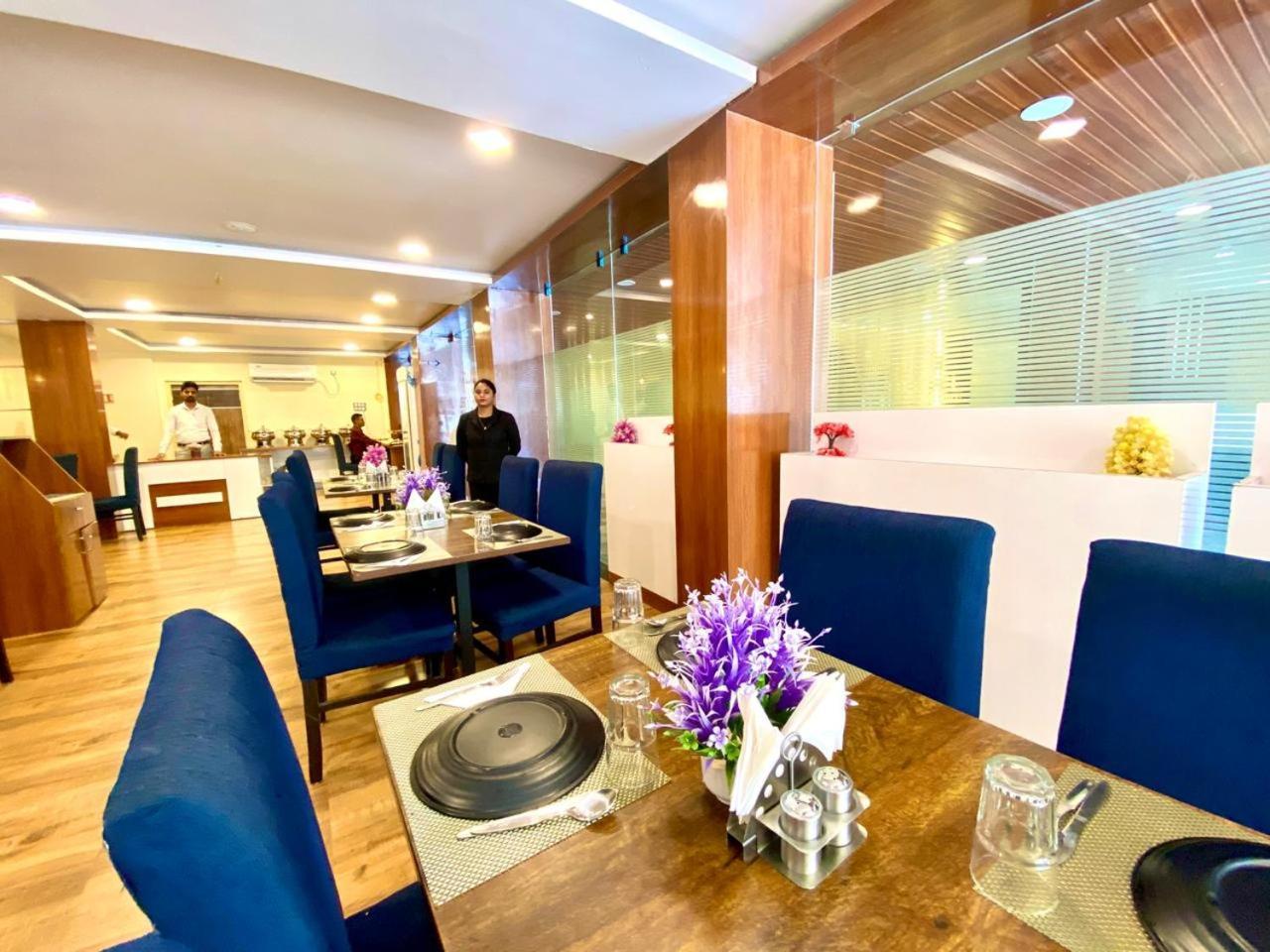 Hotel Sky International- Airport Zone Hyderabad Shamshabad Eksteriør bilde
