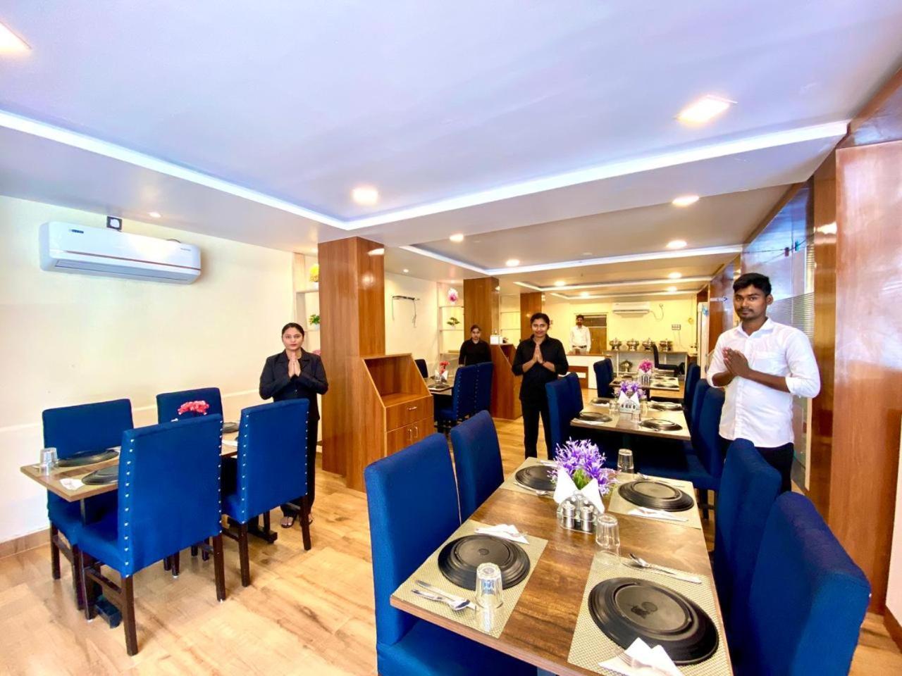 Hotel Sky International- Airport Zone Hyderabad Shamshabad Eksteriør bilde