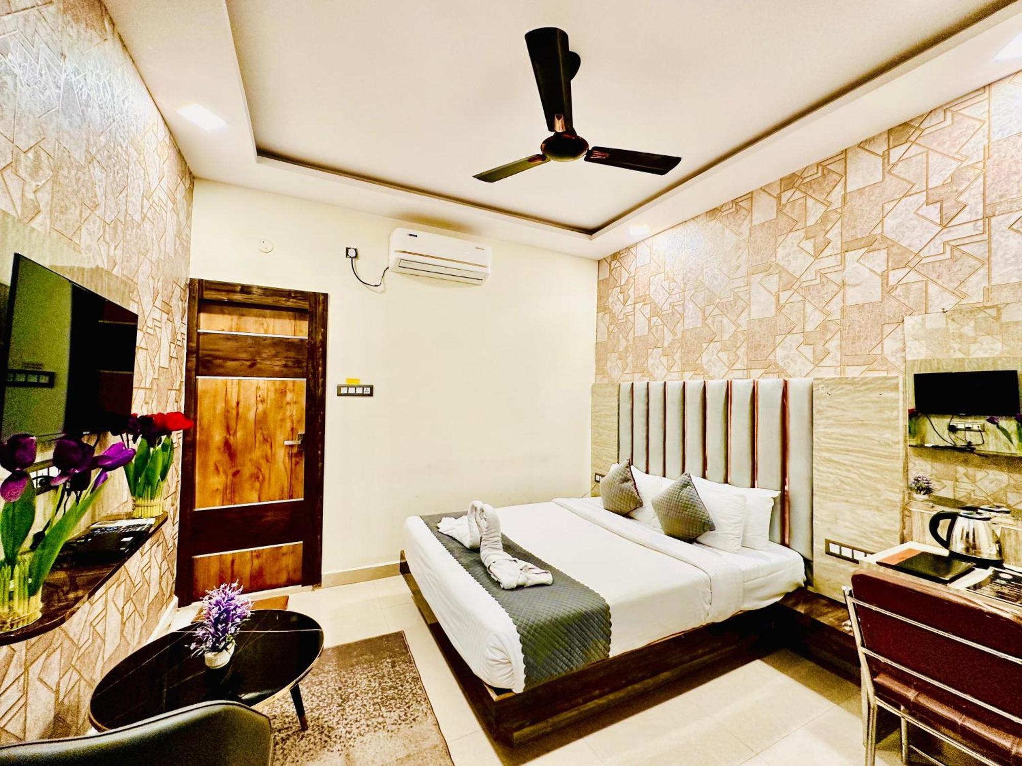 Hotel Sky International- Airport Zone Hyderabad Shamshabad Eksteriør bilde