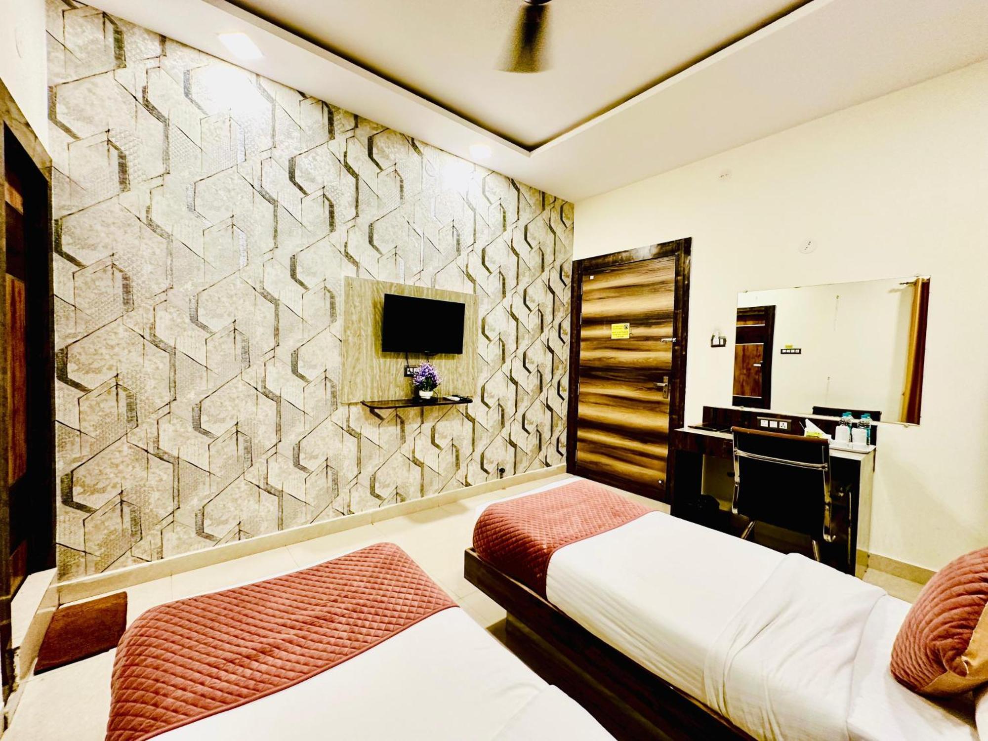 Hotel Sky International- Airport Zone Hyderabad Shamshabad Eksteriør bilde