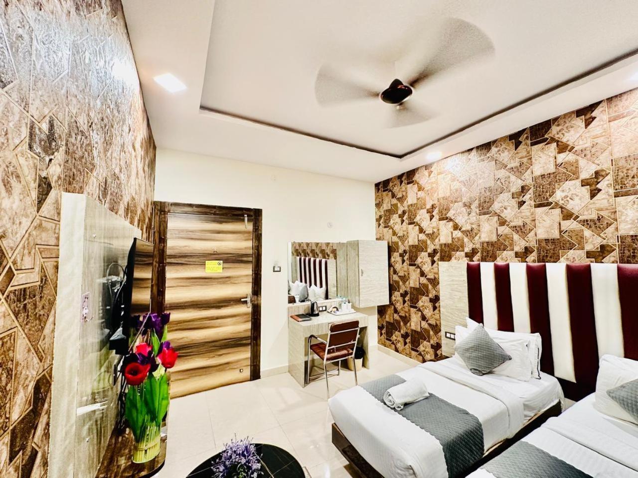 Hotel Sky International- Airport Zone Hyderabad Shamshabad Eksteriør bilde
