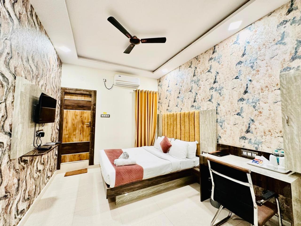 Hotel Sky International- Airport Zone Hyderabad Shamshabad Eksteriør bilde