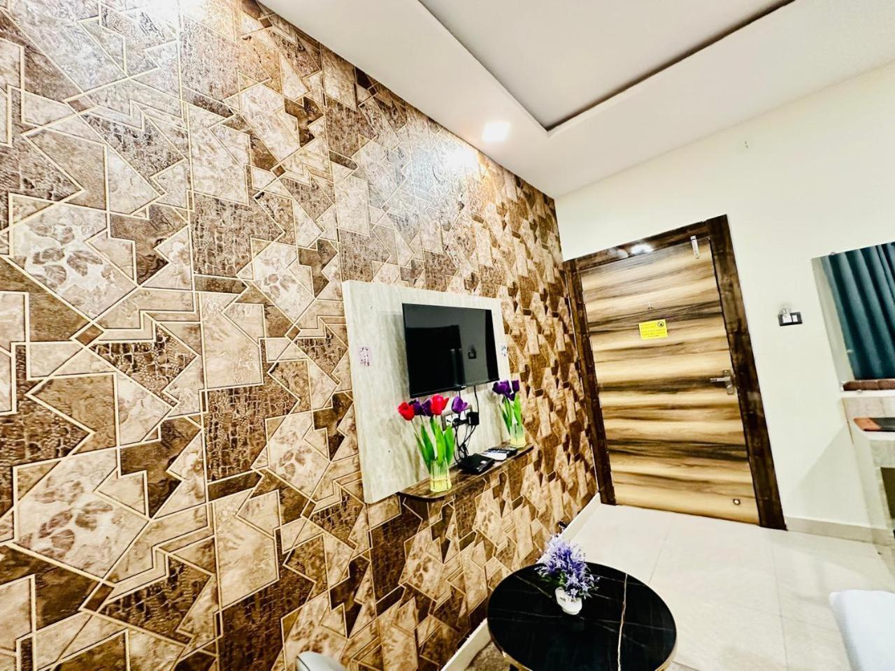 Hotel Sky International- Airport Zone Hyderabad Shamshabad Eksteriør bilde