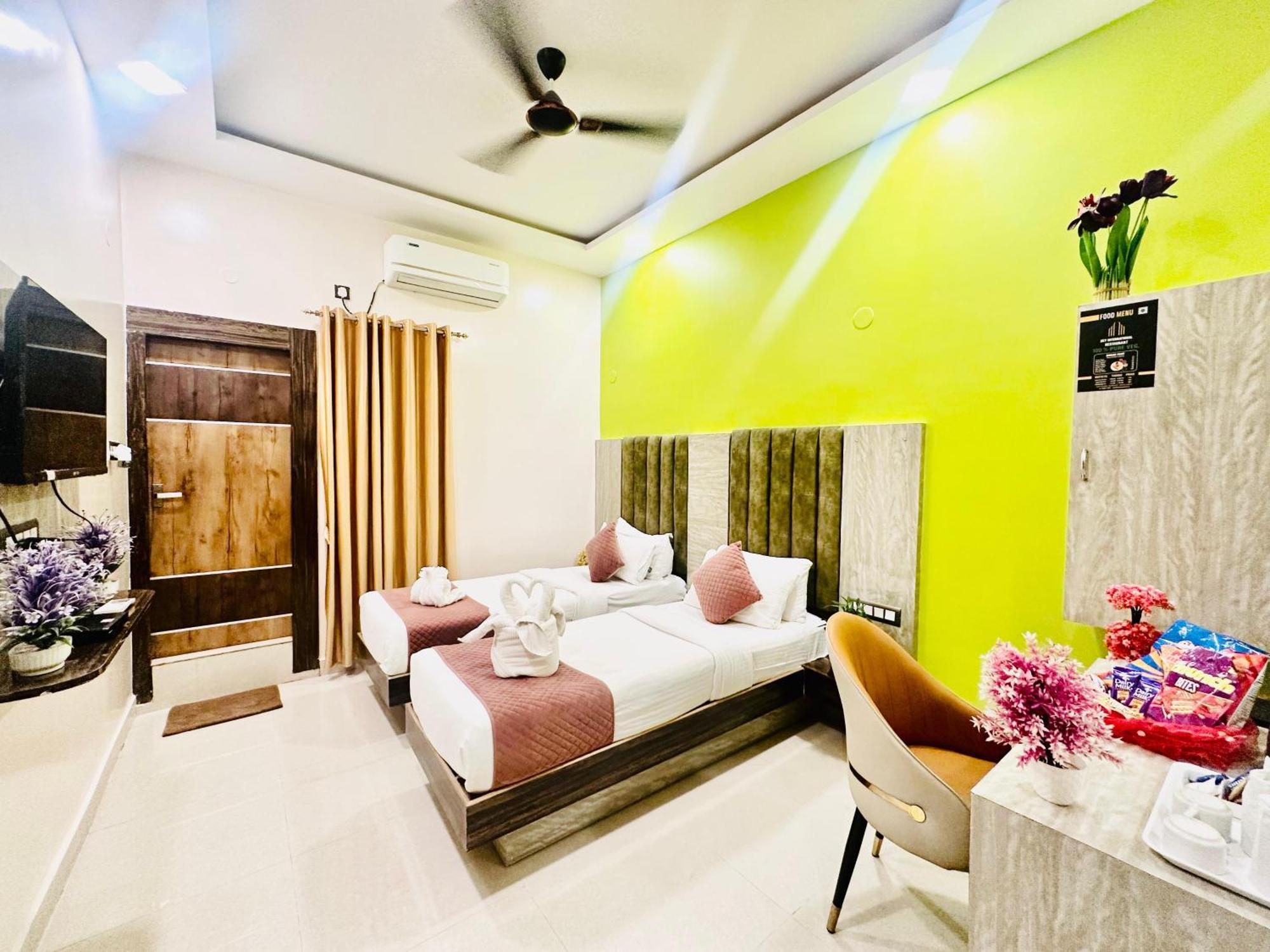 Hotel Sky International- Airport Zone Hyderabad Shamshabad Eksteriør bilde